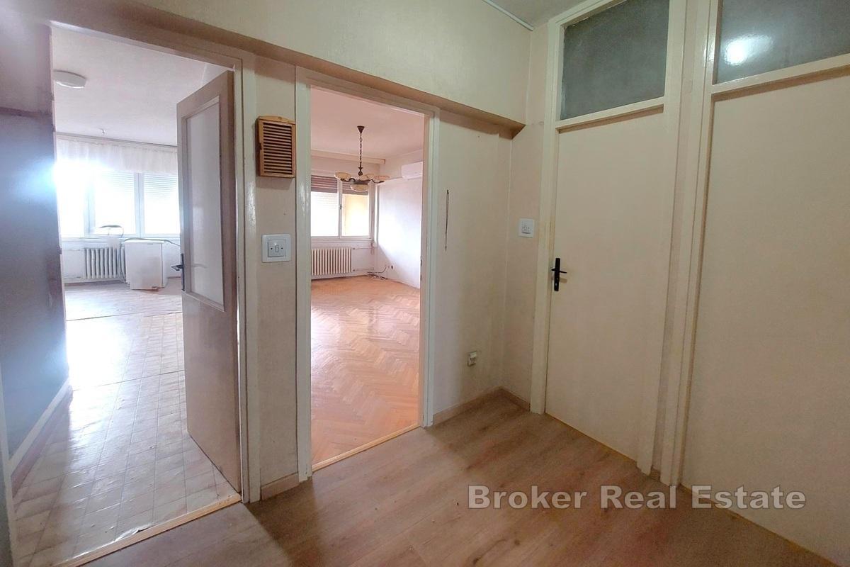 Appartement de deux pièces dans un endroit recherché