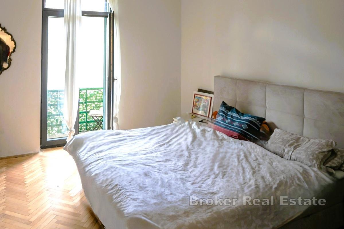 Appartement confortable de trois chambres - proche du centre