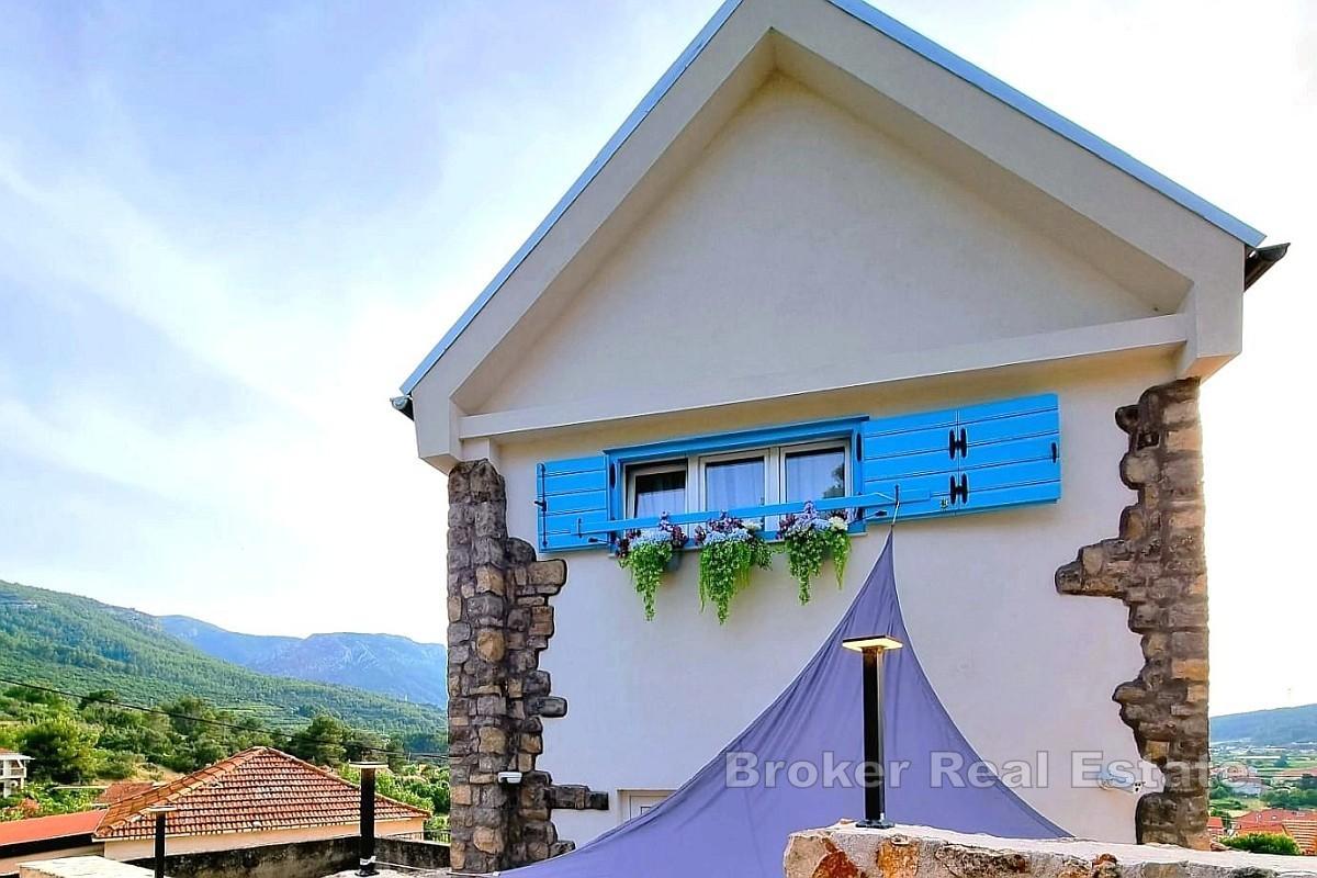 Belle maison avec deux logements et jacuzzi