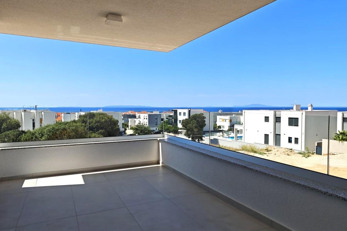 001-2051-31-island-pag-apartment-with-sea-view-for-sale