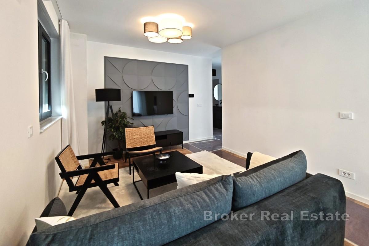 Neubau – Luxus-Penthouse mit zwei Terrassen und Garage