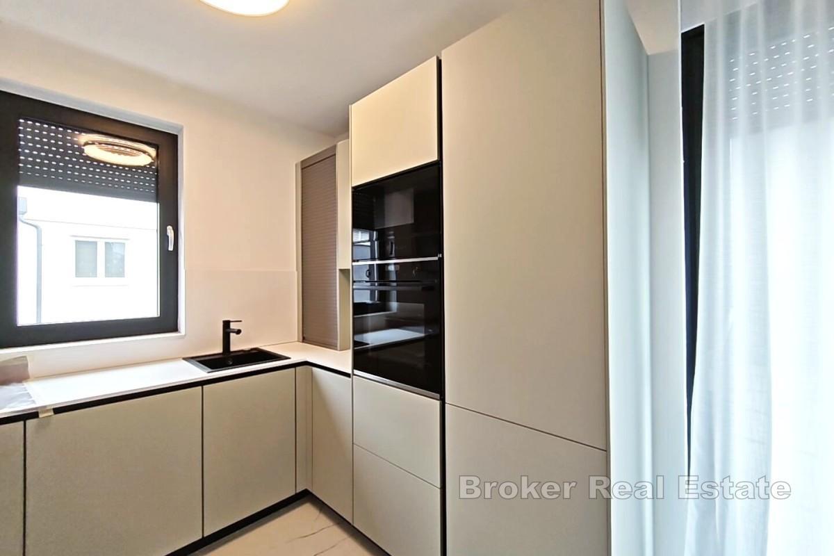 Neubau – Luxus-Penthouse mit zwei Terrassen und Garage