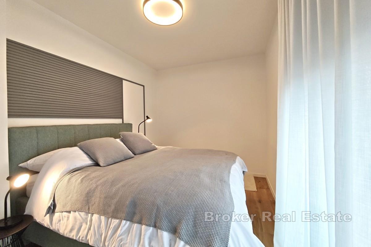 Neubau – Luxus-Penthouse mit zwei Terrassen und Garage