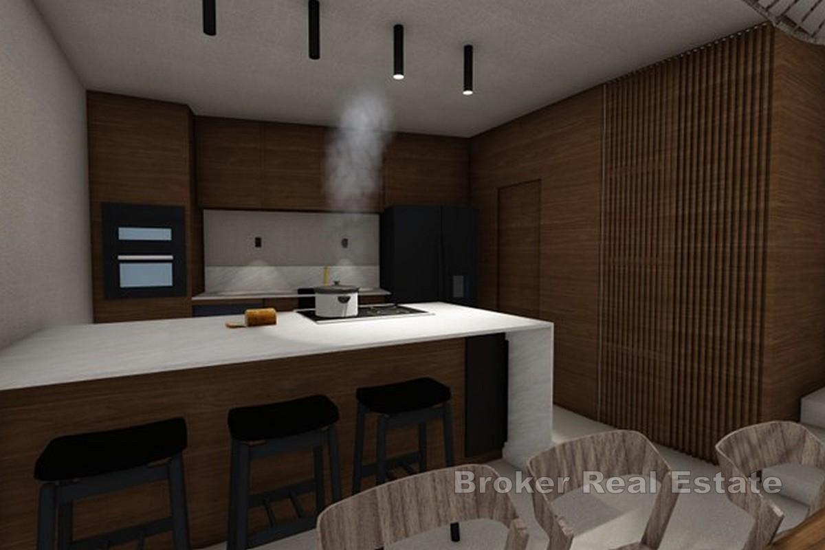 Nowo wyremontowany apartament z trzema sypialniami – centrum miasta