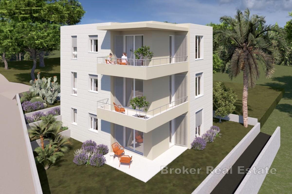 Neubau in Komiža – Wohnung mit Meerblick und Parkplatz