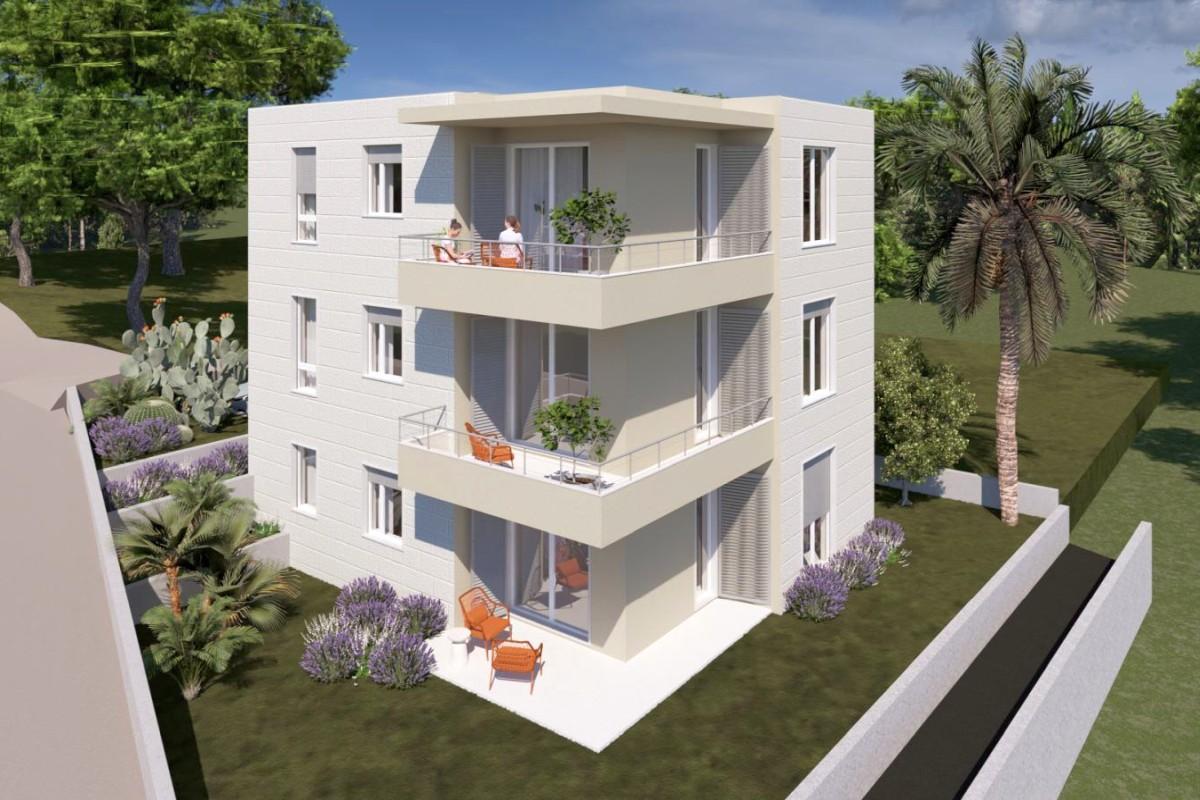 Neubau in Komiža – Wohnung mit Meerblick und Parkplatz