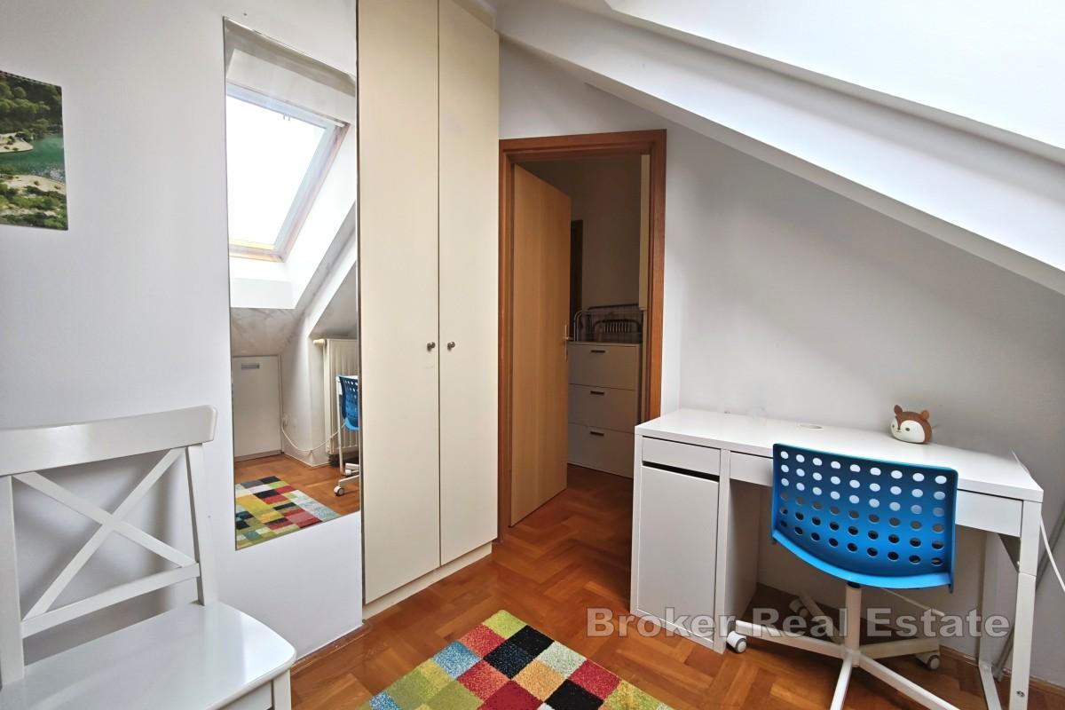Appartement duplex avec parking