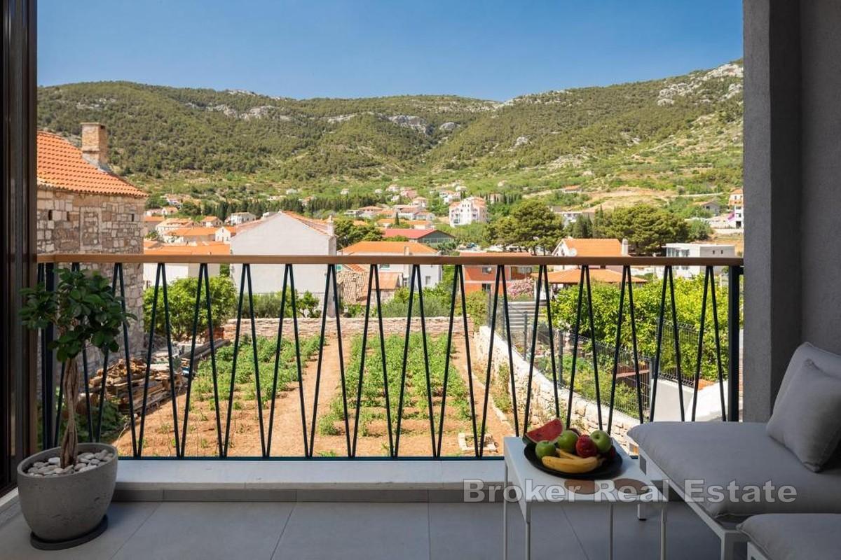 Modern lägenhet med ett sovrum i Komiža