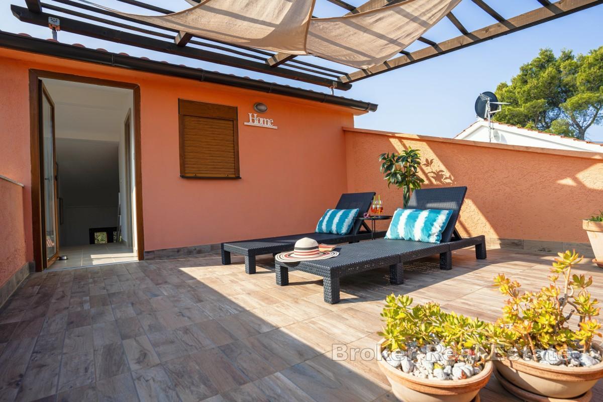 Casa vacanze con giardino mediterraneo, piscina e sauna