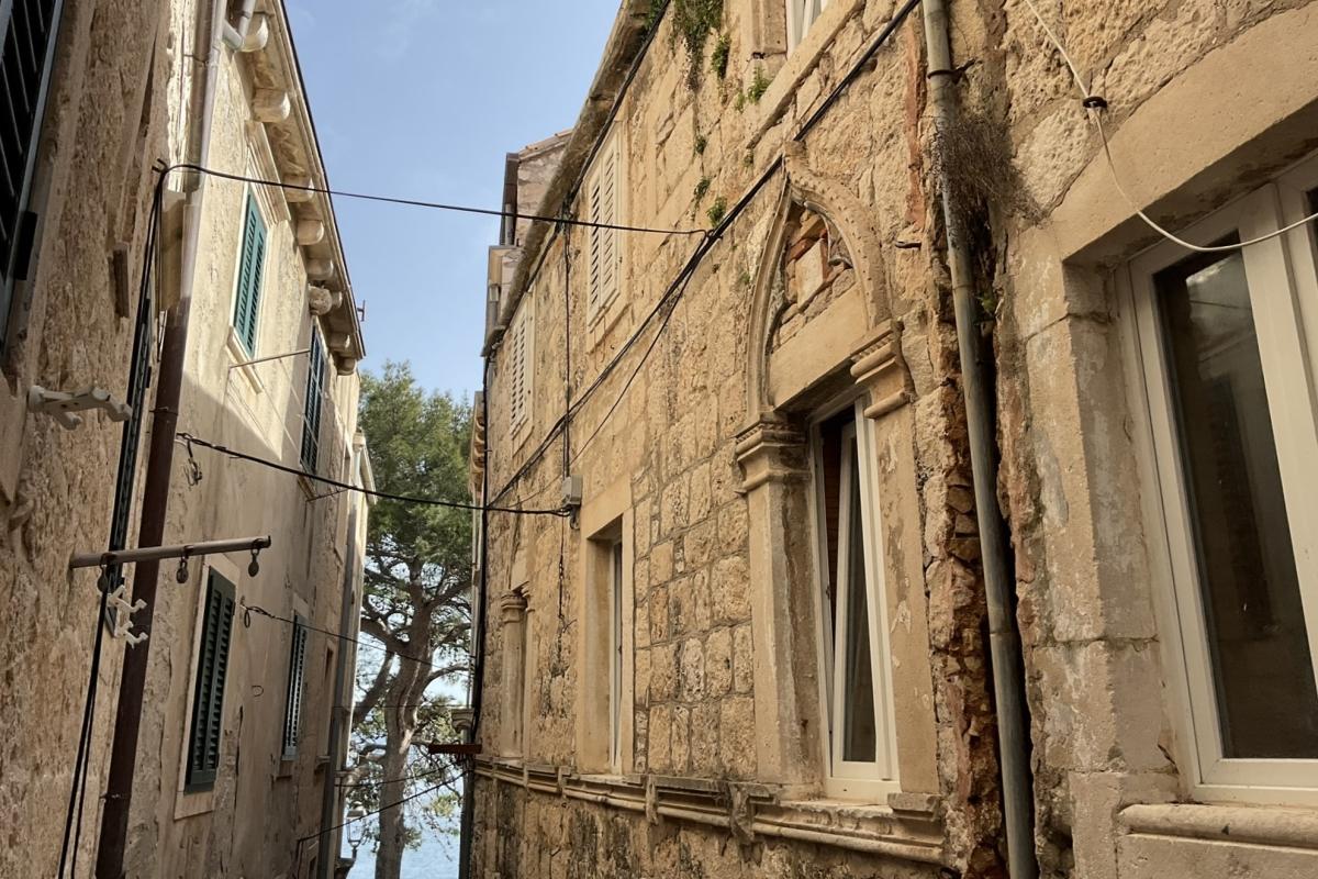 Steinhaus im Herzen des Stadtzentrums von Korčula