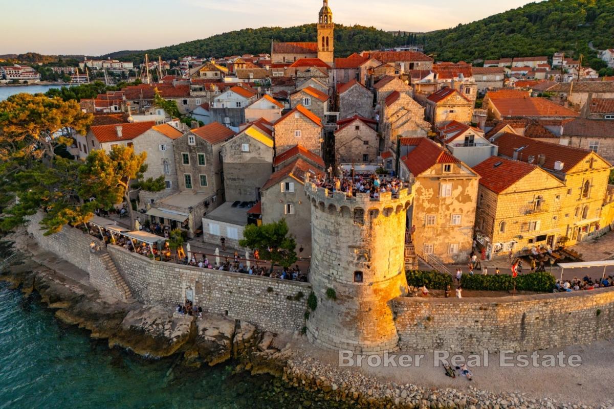 Steinhus i hjertet av sentrum av byen Korčula