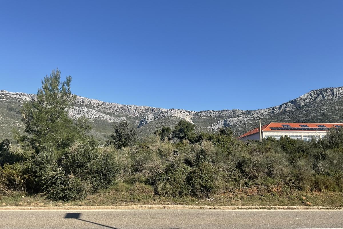 001-2052-10-Peljesac-Building-land-in-economic-zone-for-sale