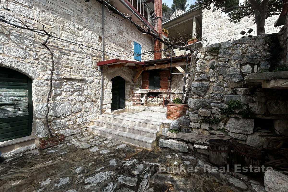 Kamena kuća