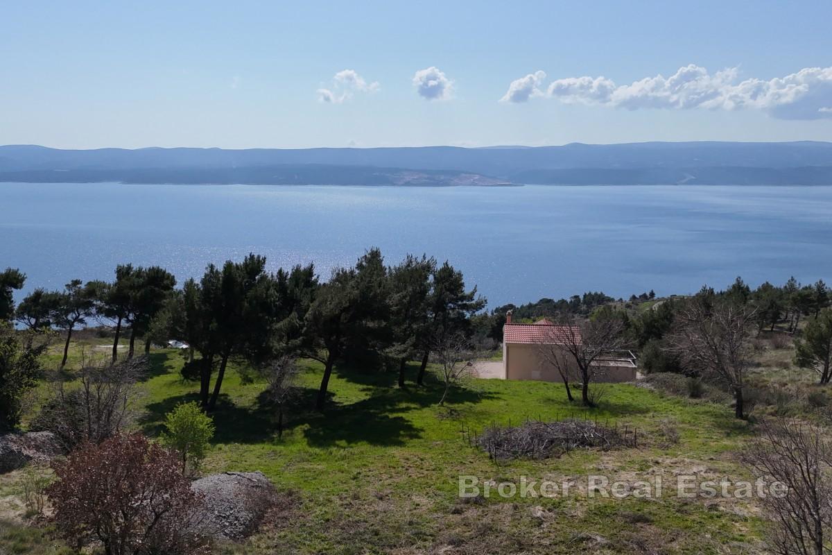 Zemljište i kuća s pogledom