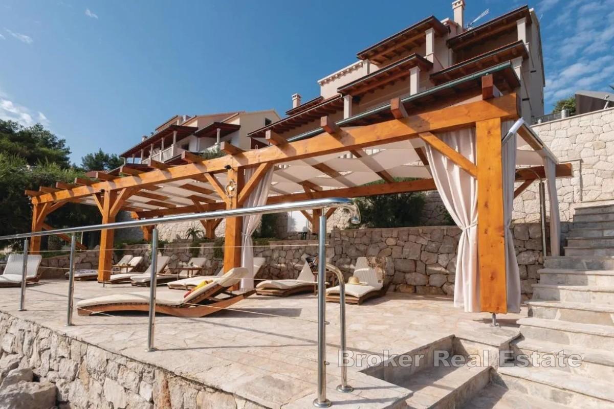 Villa in prima fila sul mare
