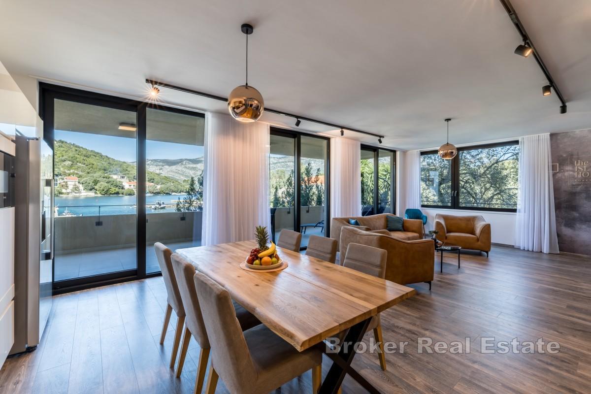 Appartement en première ligne de mer