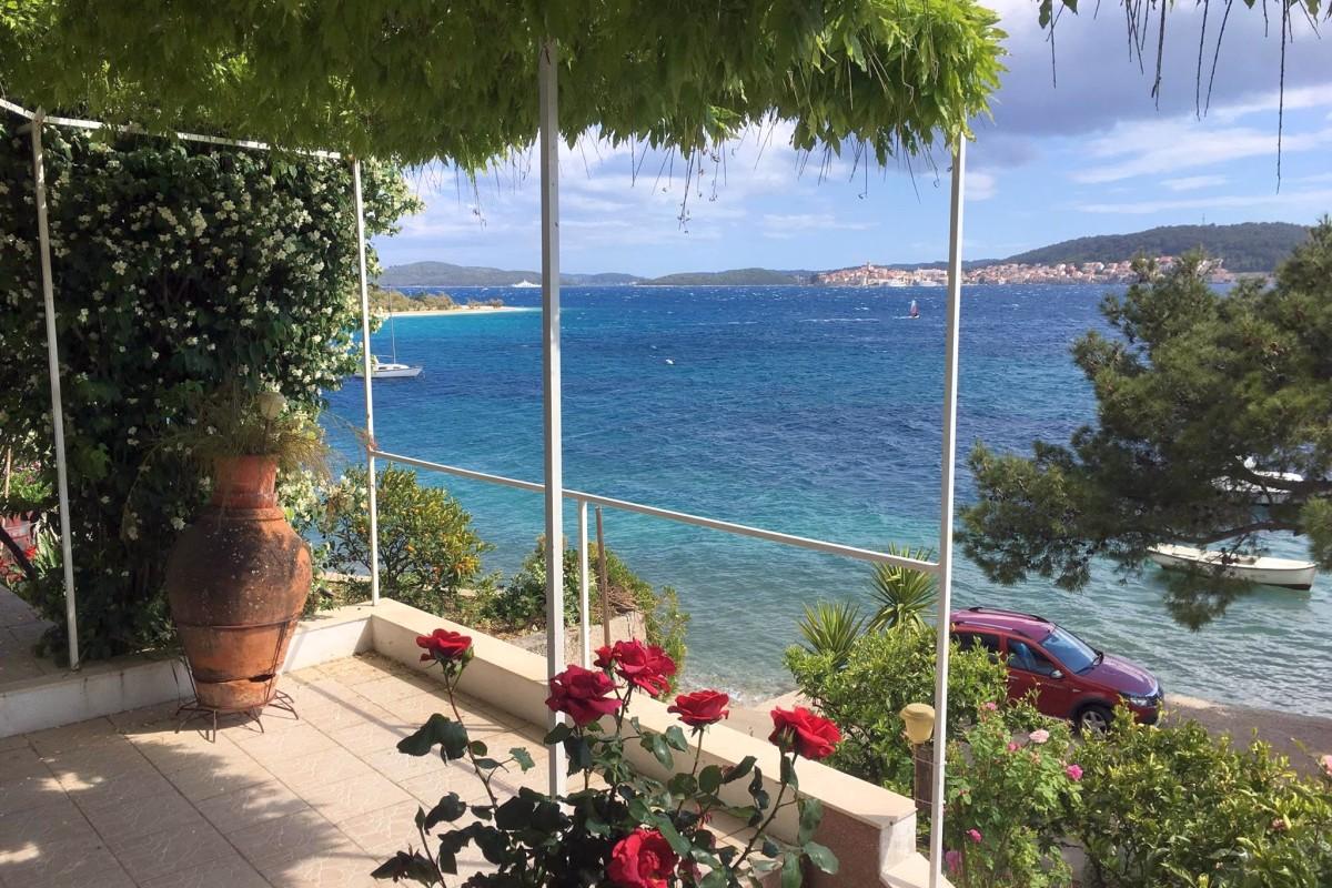 Apartment in erster Reihe zum Meer