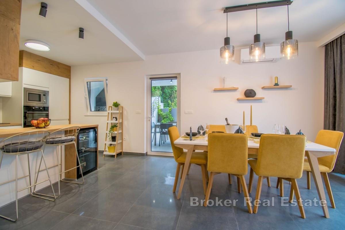 Villa avec piscine et vue mer