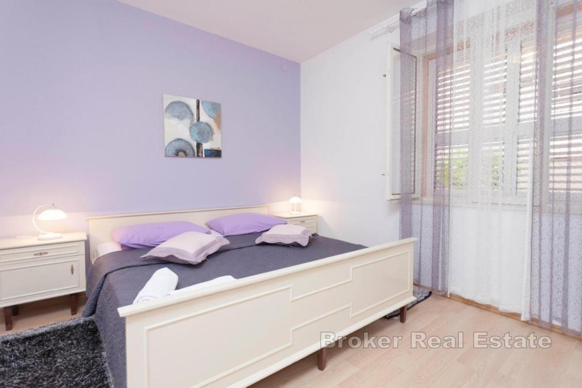 Apartmenthaus mit Meerblick