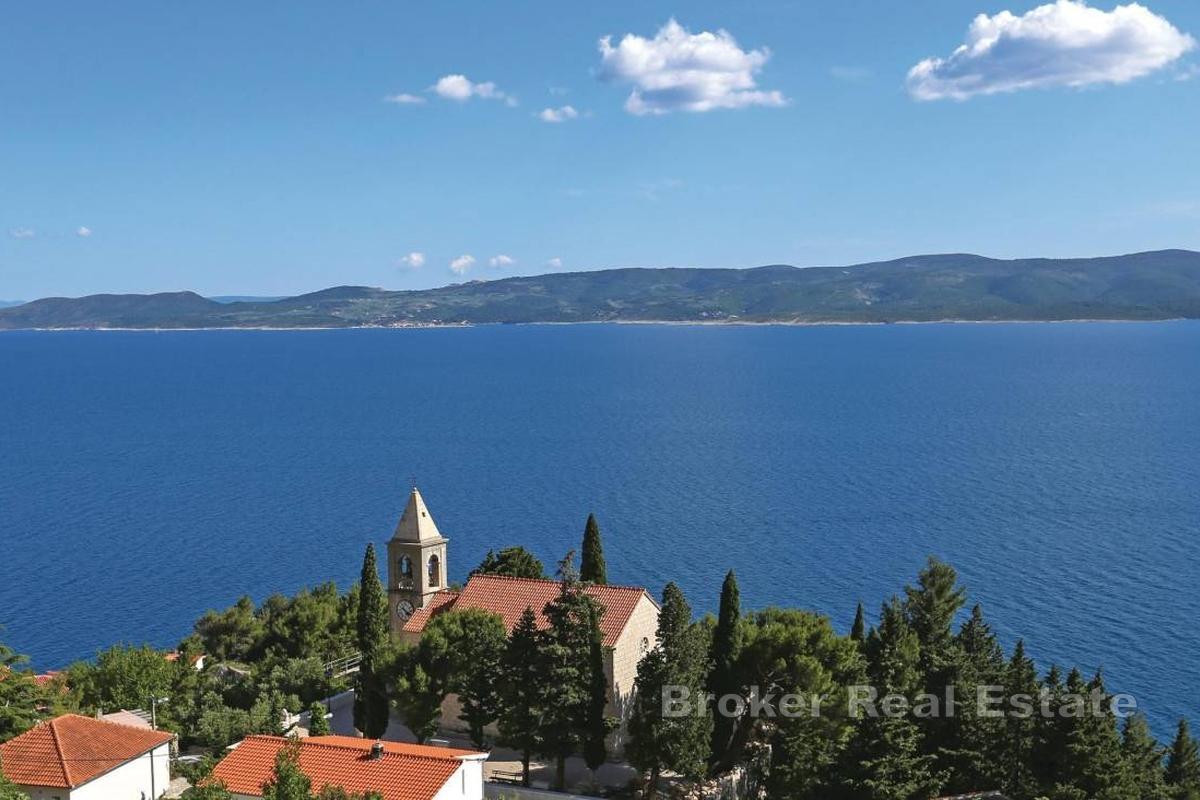 Baugrundstück mit Panoramablick auf das Meer
