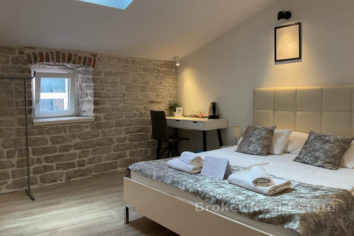 Boutique-Unterkunft mit 9 luxuriösen Zimmern im Herzen des historischen Zentrums