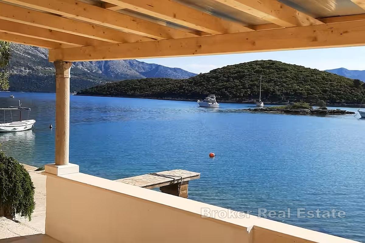 Mediteranska vila u kamenu - luksuz na korak do mora