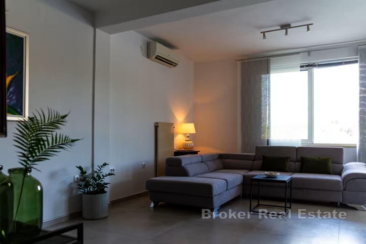 Mediteranska vila u kamenu - luksuz na korak do mora