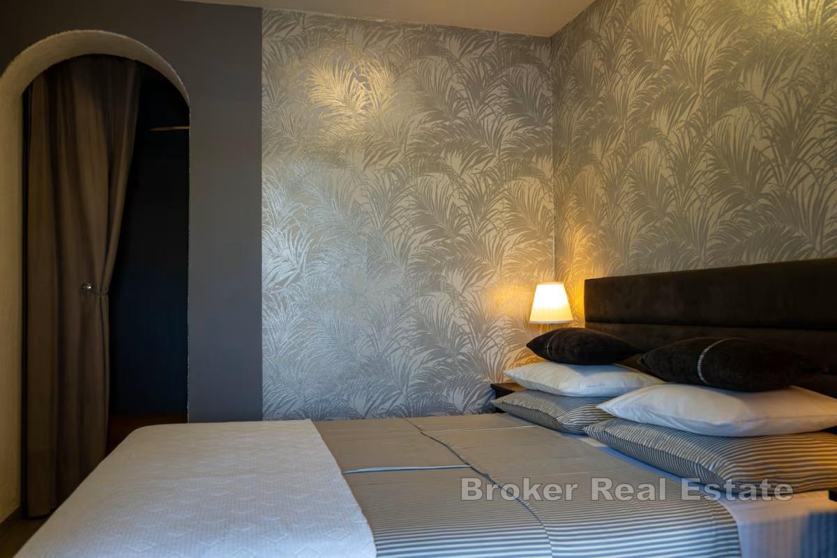 Medelhavsstensvilla - lyx bara några steg från havet