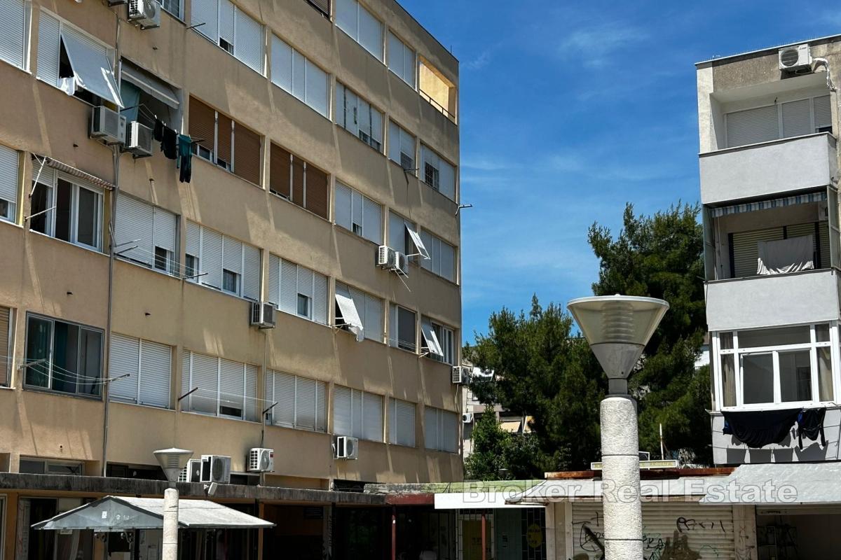 Zwei-Zimmer-Wohnung mit Balkon