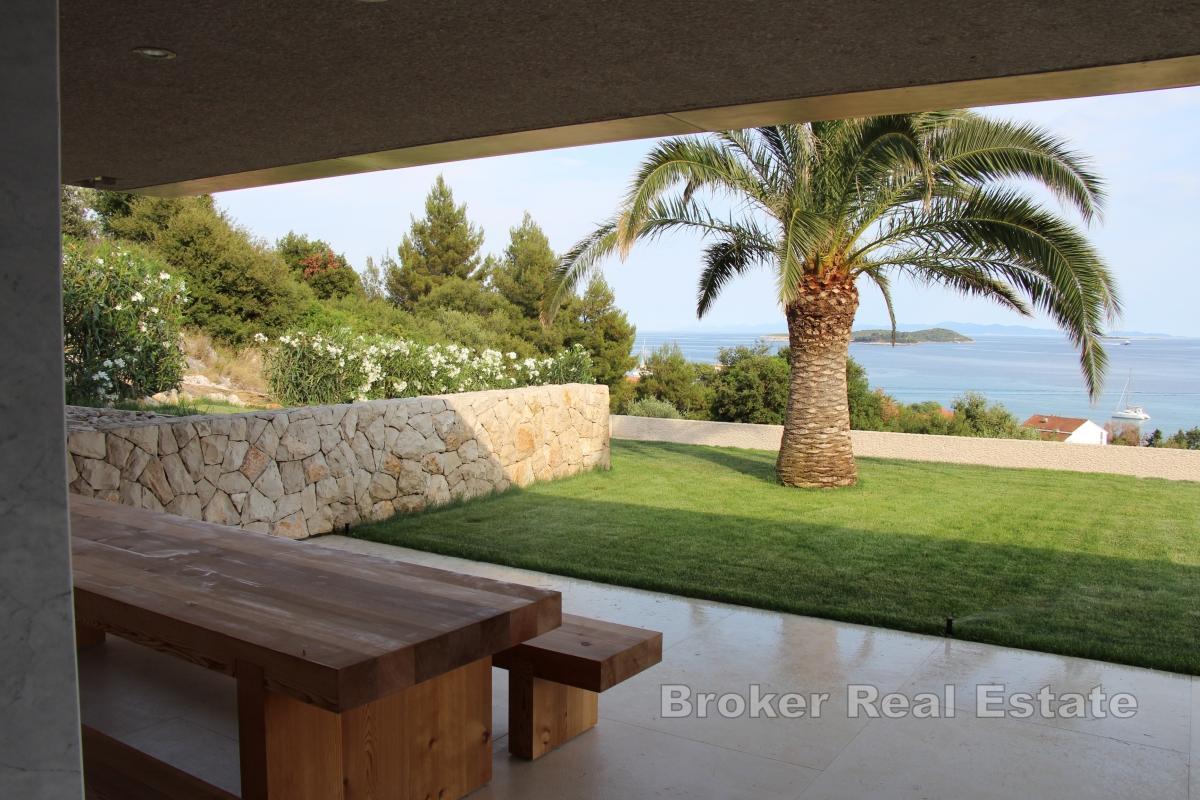 Villa de luxe avec vue sur les îles