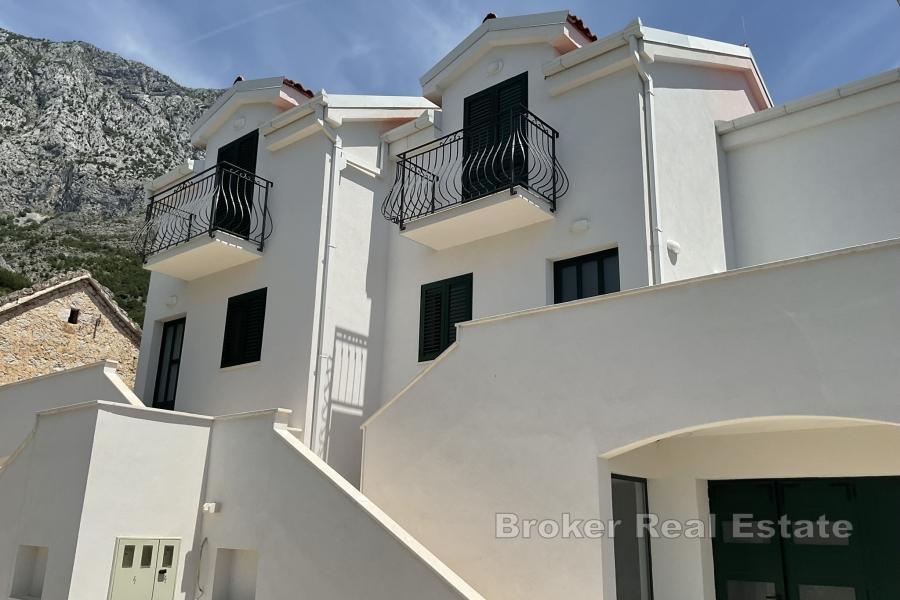 Современная вилла в тихом месте с открытым видом на море