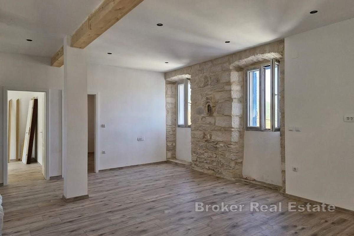 Appartement confortable dans une maison en pierre