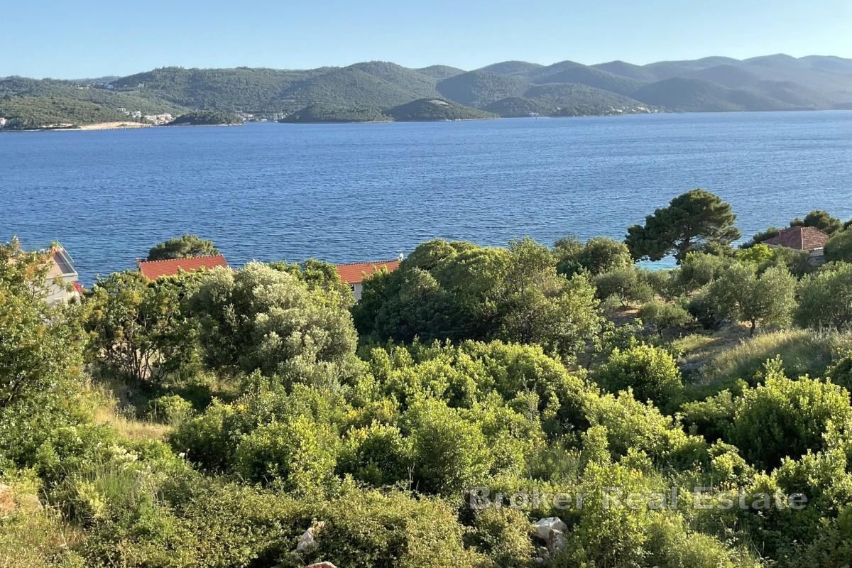 Građevinsko zemljište s pogledom na more