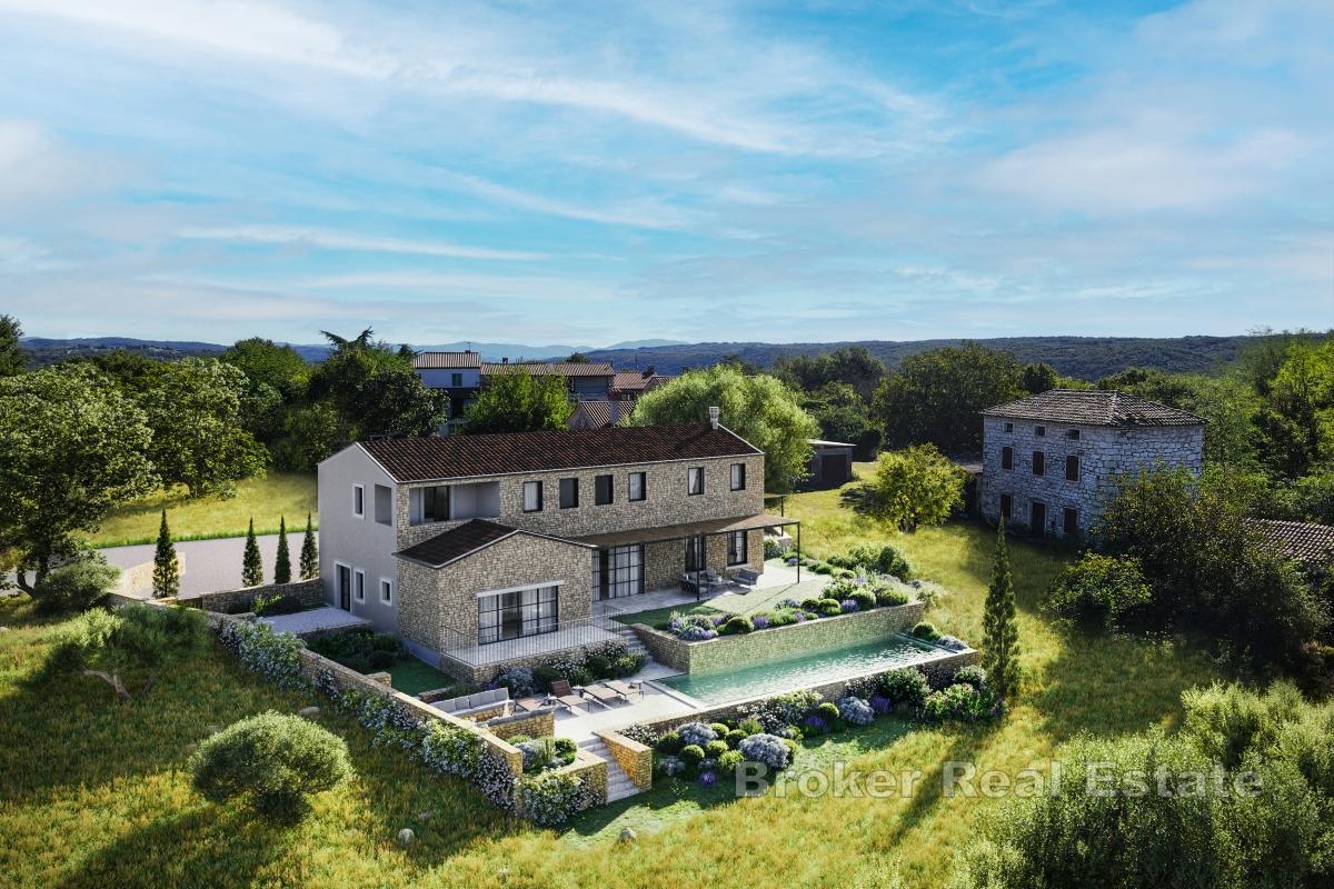 Kamienna willa z basenem