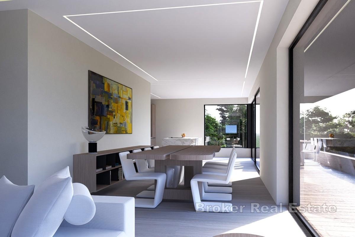 Toppleilighet med panoramautsikt og takterrasse