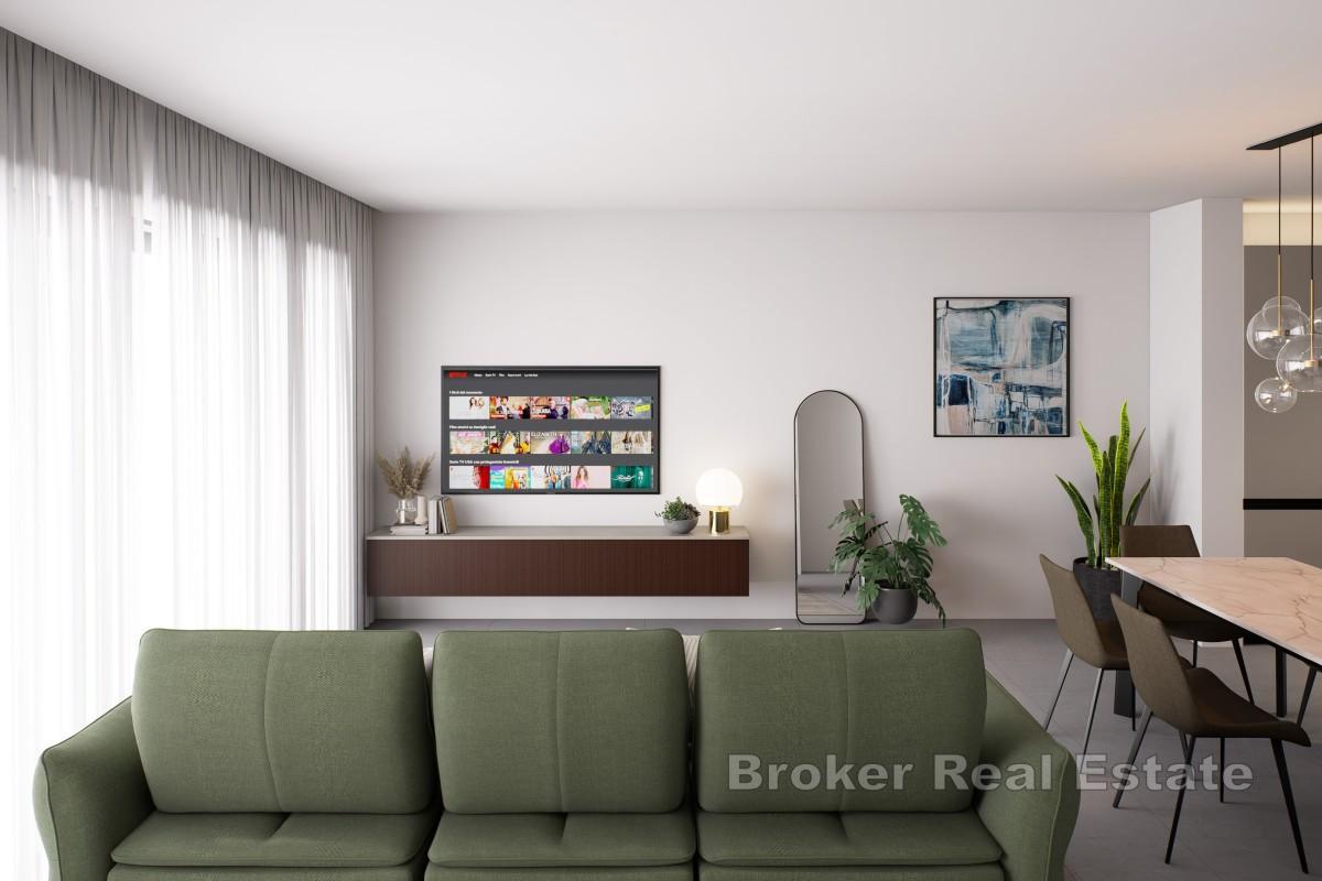 Vakker leilighet med privat hage