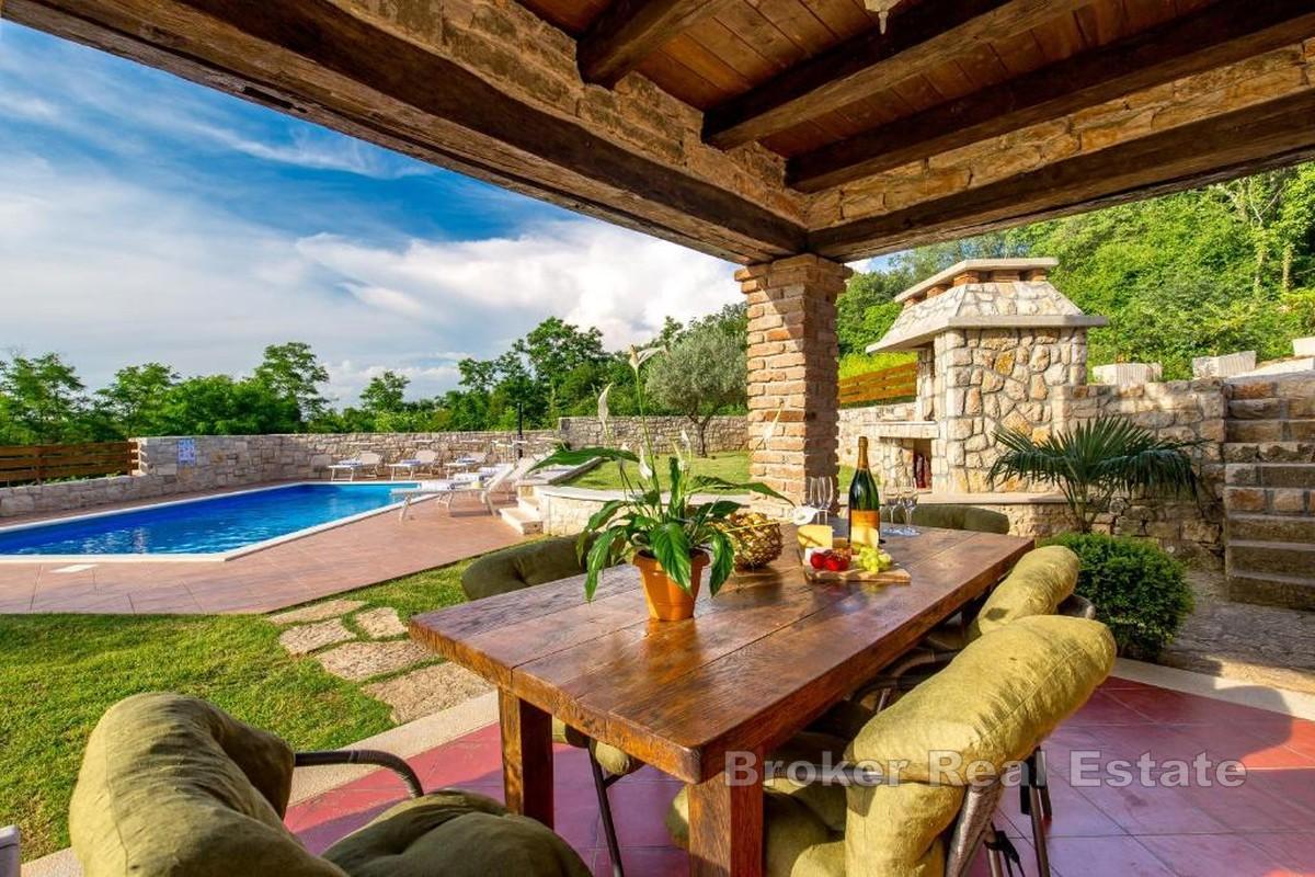 Authentisches istrisches Steinhaus mit Pool und großzügigem Garten
