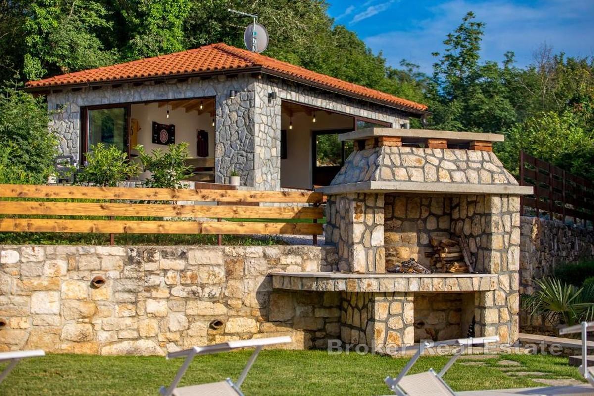 Authentisches istrisches Steinhaus mit Pool und großzügigem Garten
