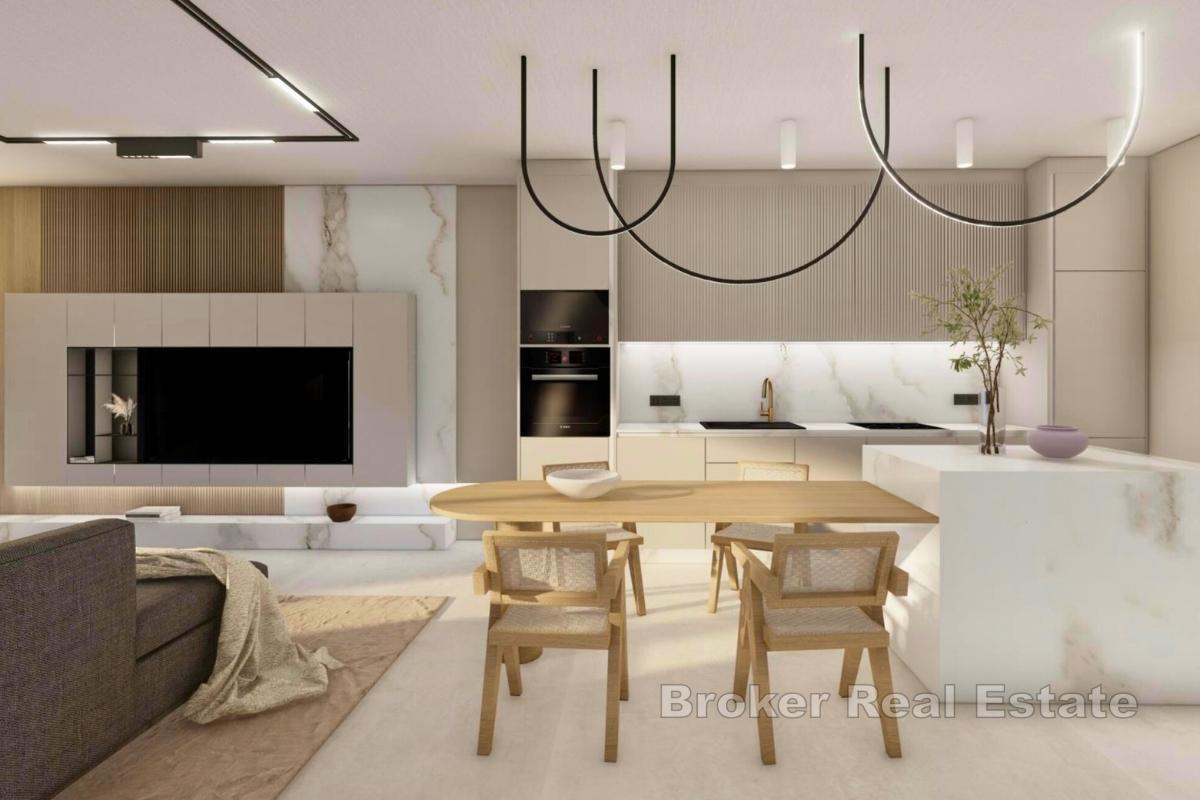 Luxusní apartmán se střešní terasou, vířivkou a samostatným vchodem