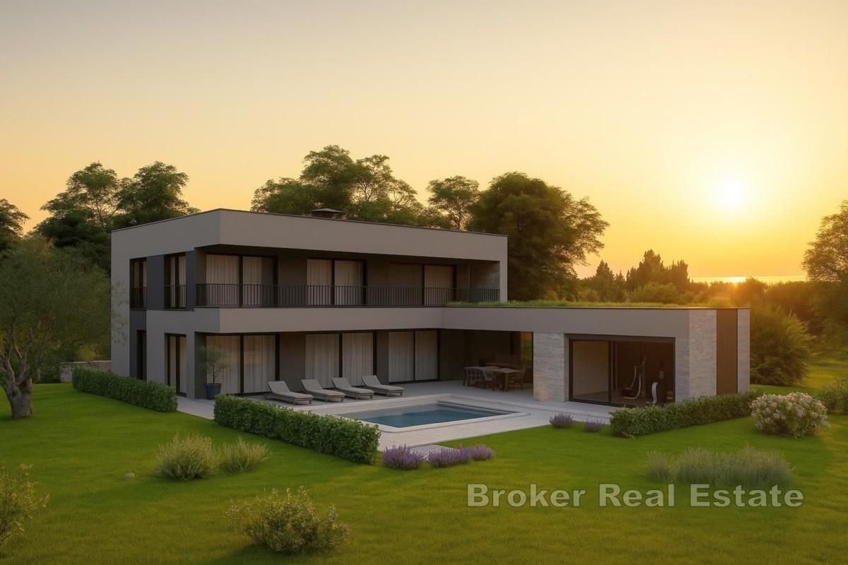 Luxusvilla mit Pool und Dachterrasse in Meeresnähe