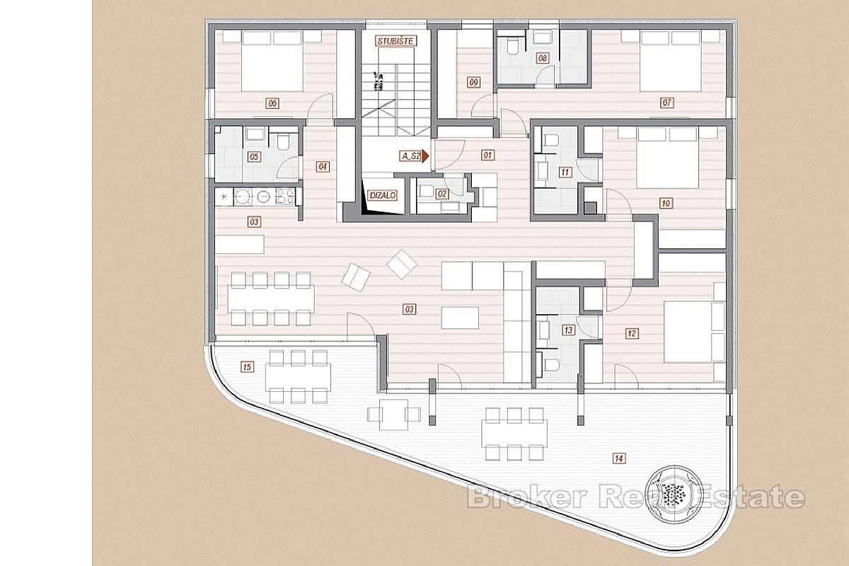 Lyxig lägenhet med fyra sovrum, jacuzzi och havsutsikt