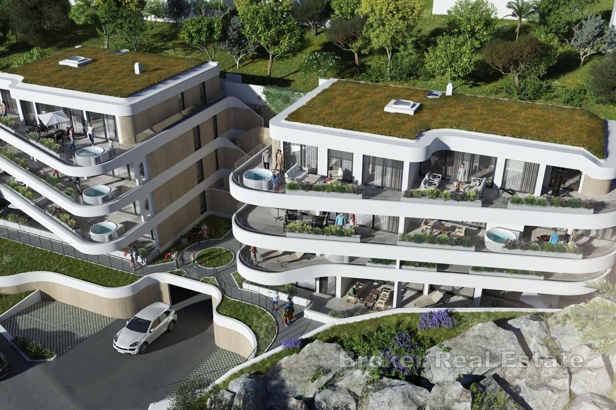 Luxusní penthouse s vířivkou a prostornou terasou