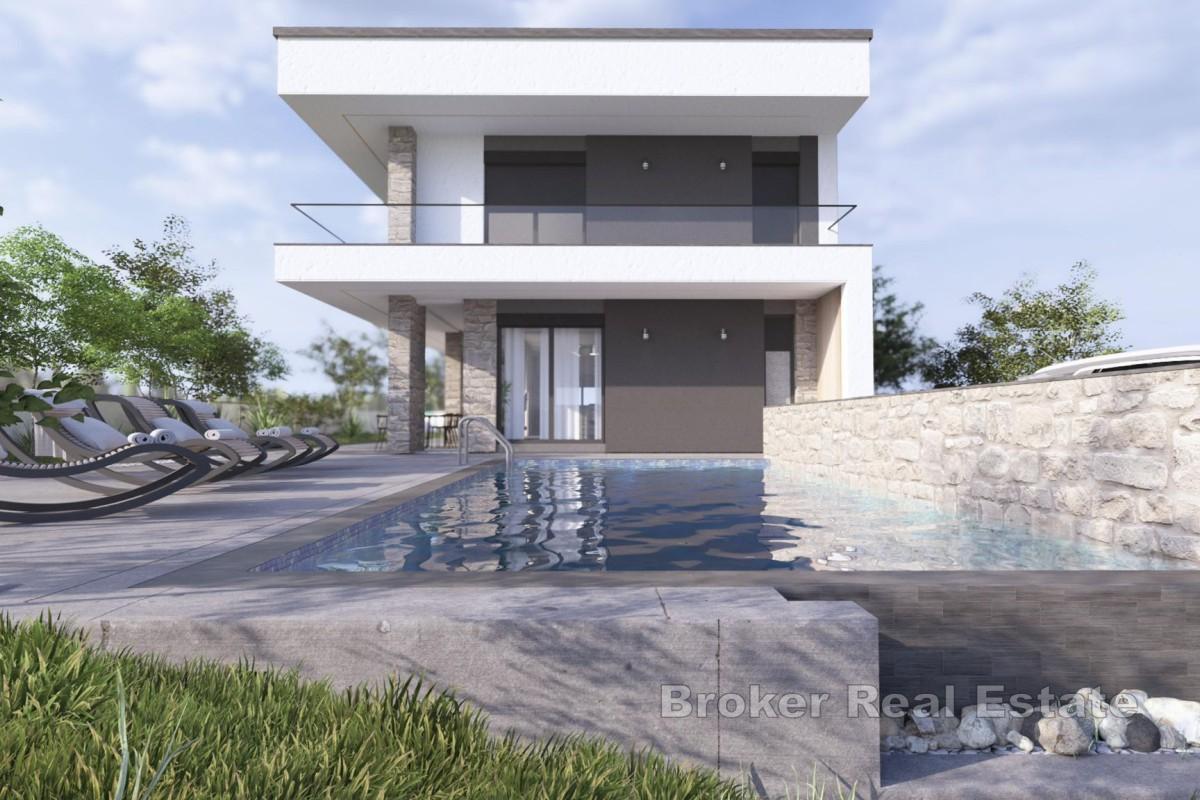 Modern villa med havsutsikt och rymlig terrass