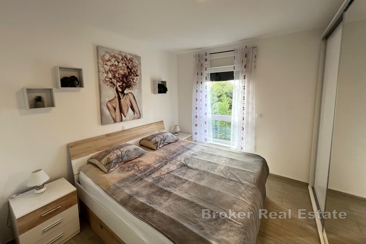 Moderno appartamento con vista mare