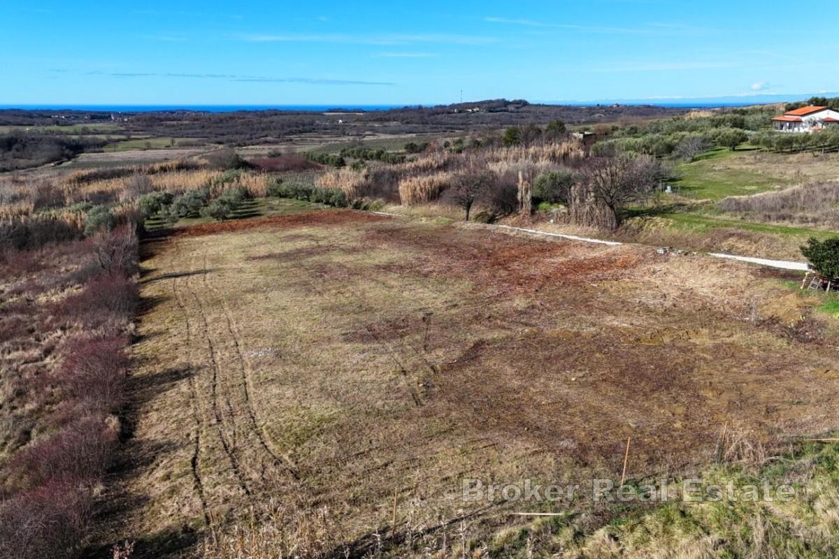 Terrain constructible avec vue mer et viabilisé