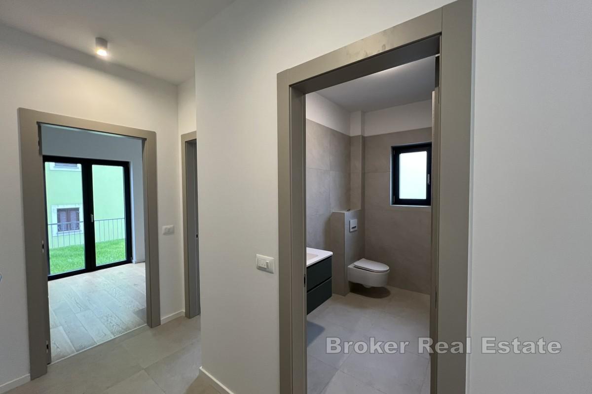 Appartement de luxe avec piscine et jardin privés à proximité du parc naturel de Kamenjak