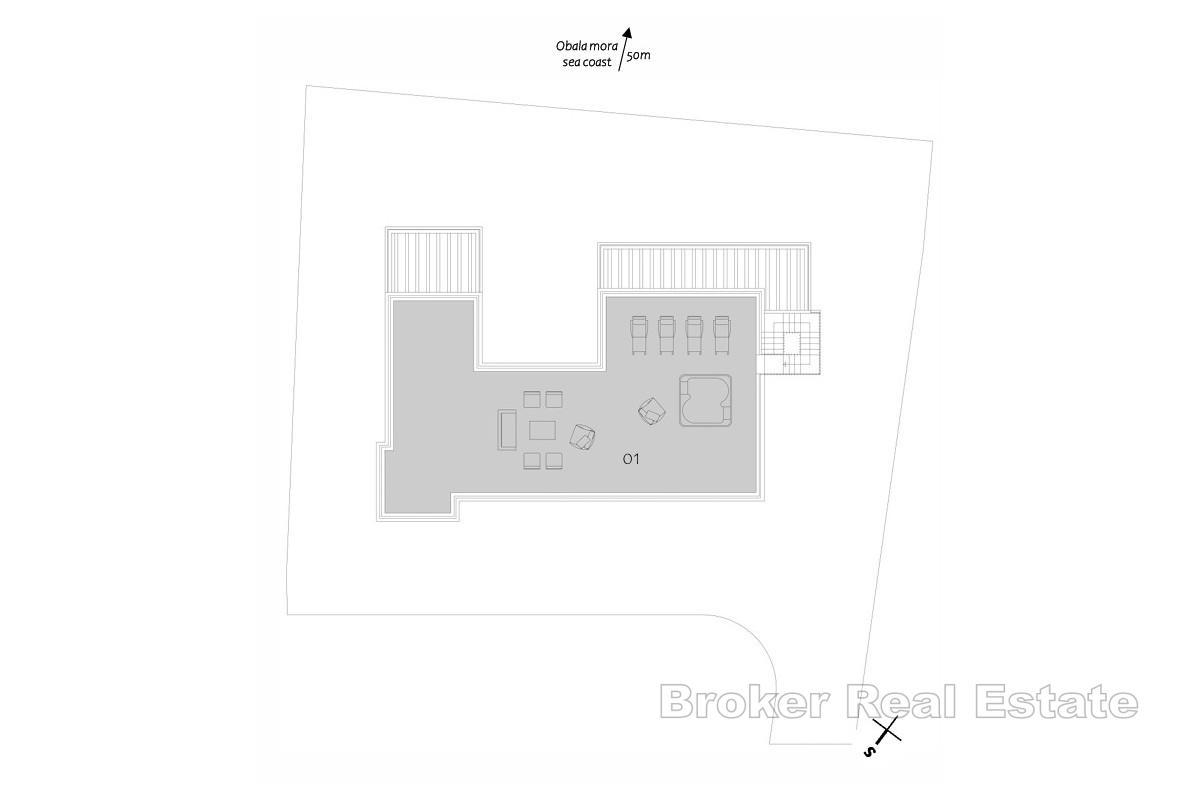 Modern kustvilla i Pomer med uppvärmd pool och exklusiv takterrass