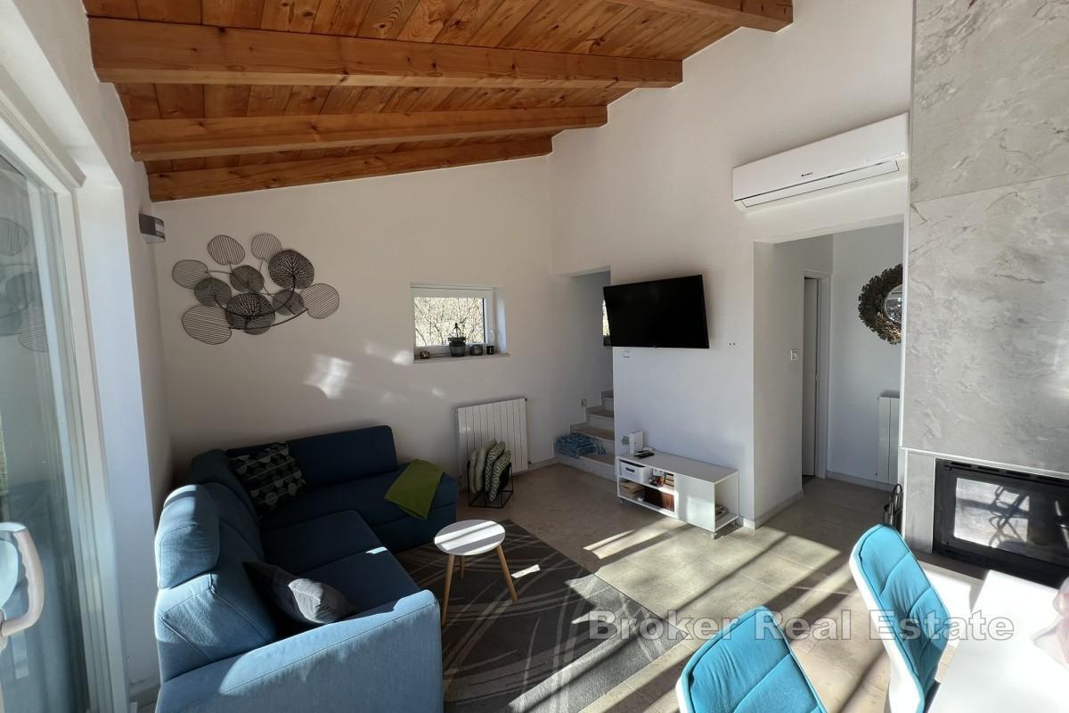 Villa esclusiva con piscina privata e giardino recintato