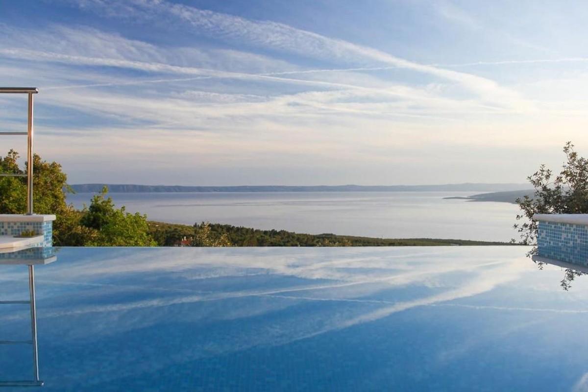 001-2055-04-makarska-mediterranean-stone-house-with-pool-and-sea-view-for-sale