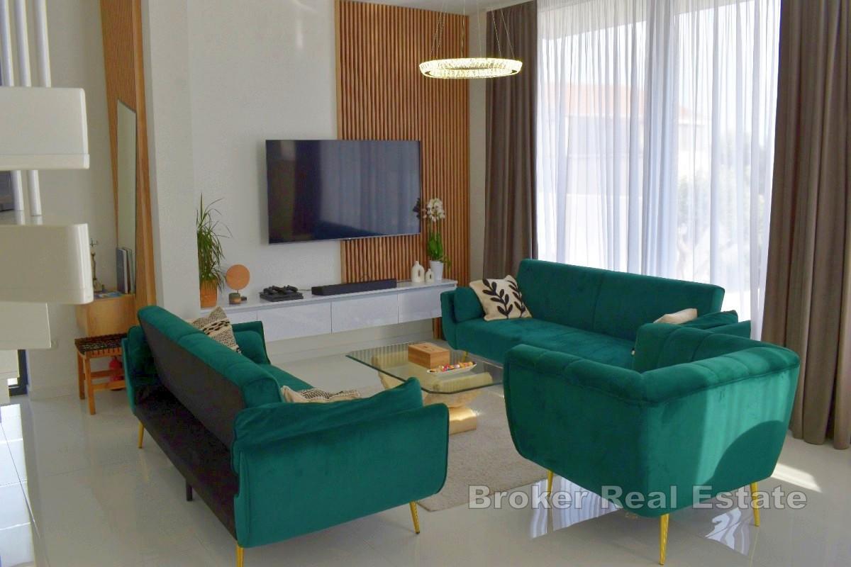 Villa di lusso con piscina